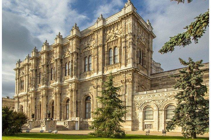 Istanbul Dolmabahce Palace Museum Skip-the-Ticket-Line Entry