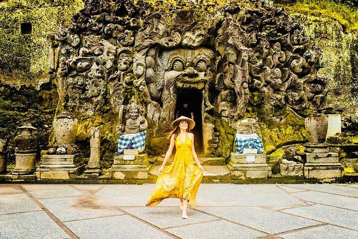 Bali Arts Tours with Temples visit