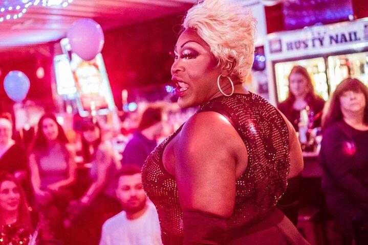 Música City Dolls Duelo Drag Brunch