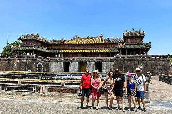 Hue City Heldagstur med bådtur på Parfume River og frokost