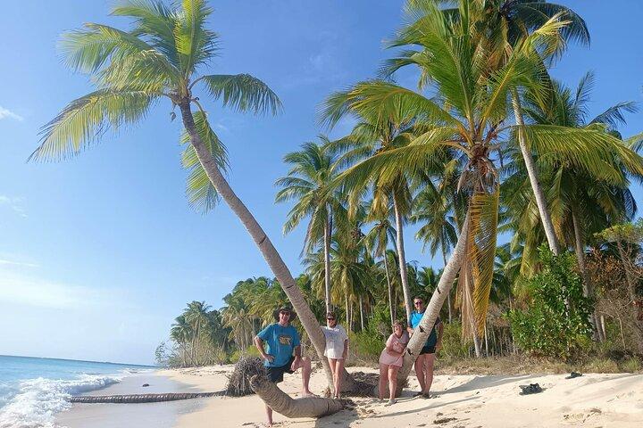 Private Linapacan Island Day Trip with Buffet Lunch