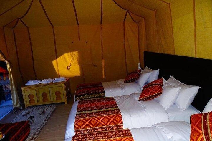 Viaje de 3 días al desierto de Merzouga desde Ouarzazate, hotel, campamento de lujo