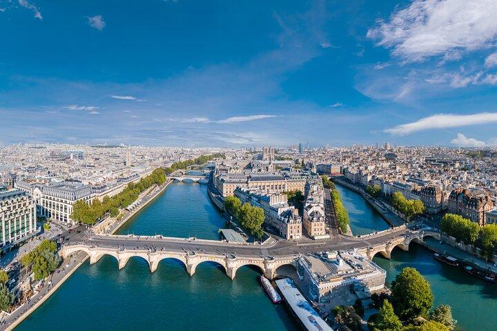 Paris City Center Self-Guided Walking Tour