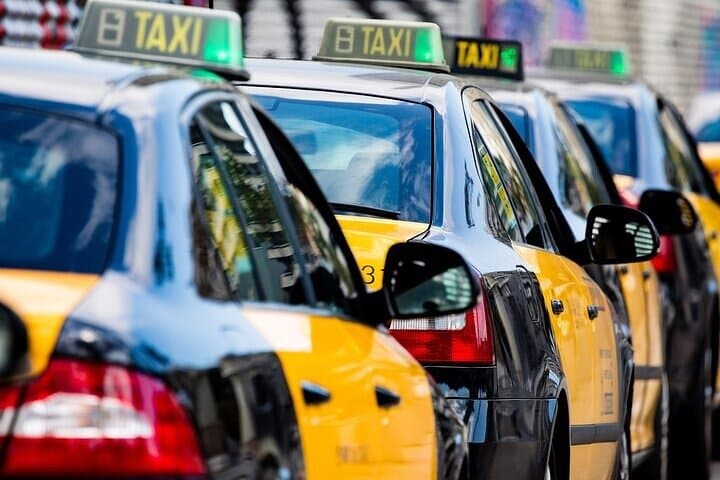 Barcelona: Private Hotel to Airport Transfer 2026 — BOOK NOW