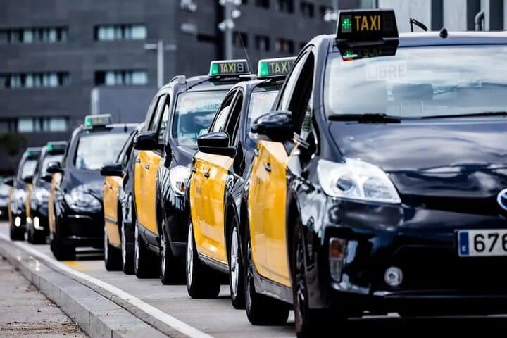 Barcelona: Private Hotel to Airport Transfer 2026 — BOOK NOW