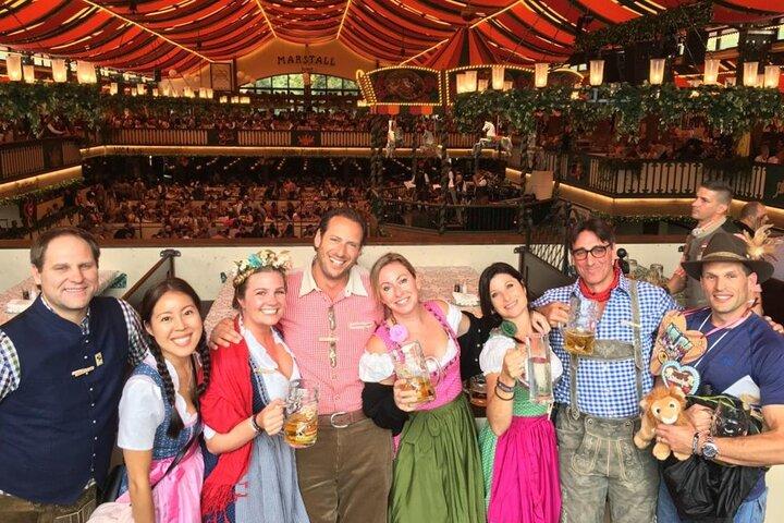Experiência de pequeno grupo de cerveja, cervejaria e Oktoberfest tudo incluído!