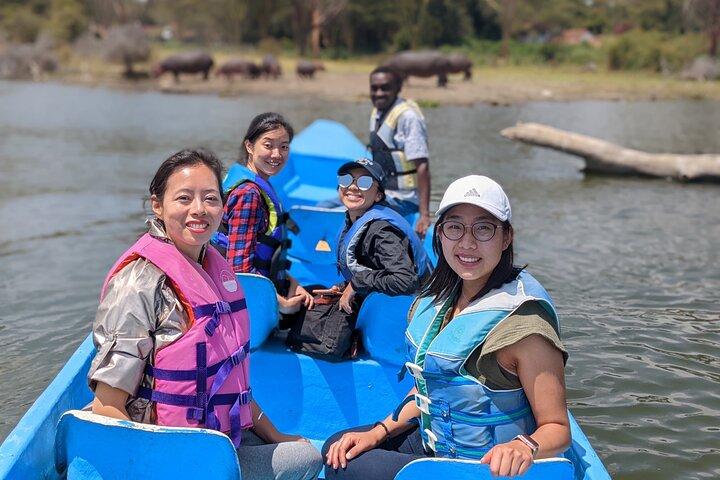 Tour a piedi safari condiviso a Naivasha con giro in barca