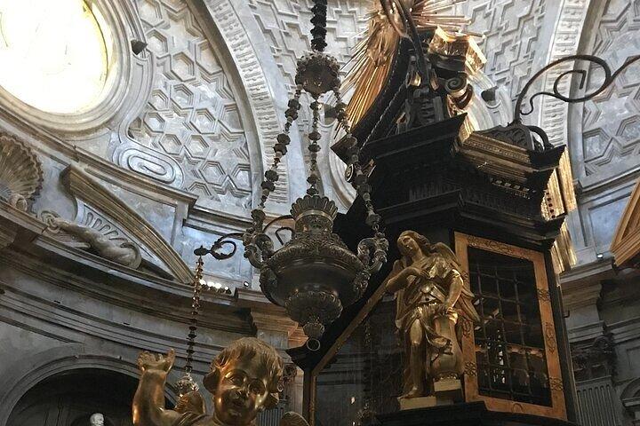 Palácio Real e Capela do Sudário com guia local e ingresso