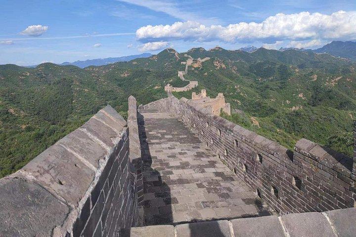 Private Jinshanling Great Wall Hiking Tour