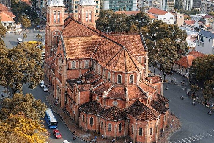 Excursão privada de meio dia em Ho Chi Minh City
