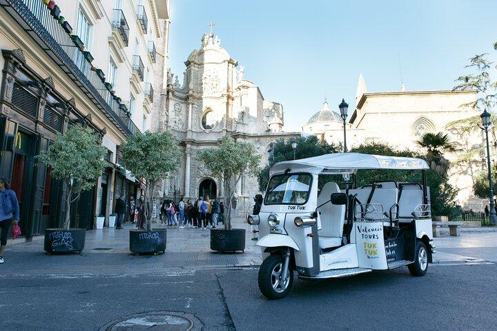Visite complète de Valence par Tuk Tuk