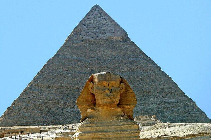 Private Giza Pyramids, Saqqara & Serapeum Tour