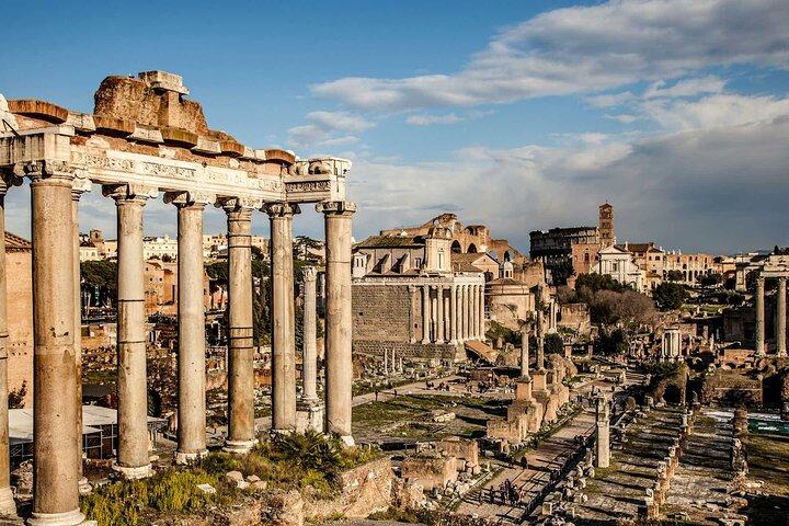 Tour de 3 horas por la arena de gladiadores del Coliseo y la antigua Roma