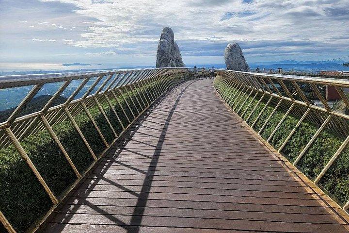 チャンメイまたはティエンサからゴールデンブリッジと息子の聖地を訪れるクルーズ船旅行