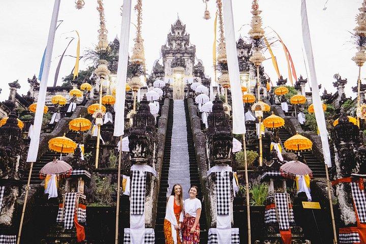 プライベートバリインスタゲートオブヘブン寺院ツアー＆朝食