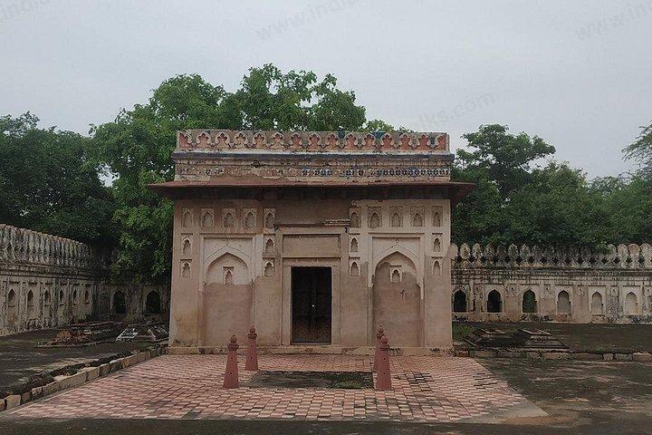 Mehrauli und Qutb Minar