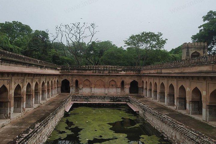 Mehrauli und Qutb Minar