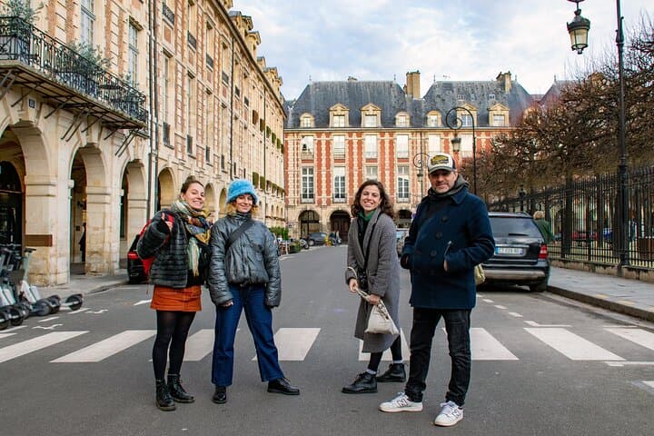 Paris Le Marais Walking Tour: An Incredible History - Small Group