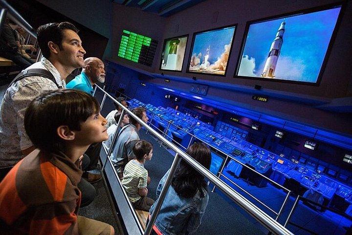 ケネディ宇宙センター ケープカナベラル入場