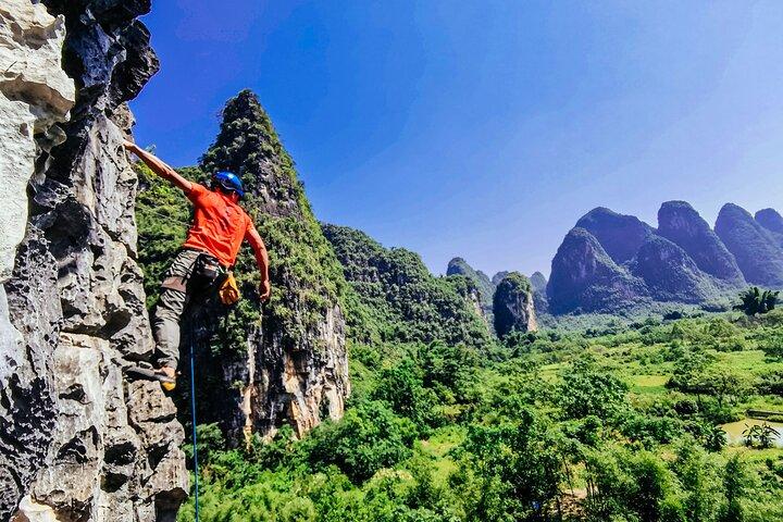 Fra Yangshuo: Rock klatring med overførsel privat (3 timer)