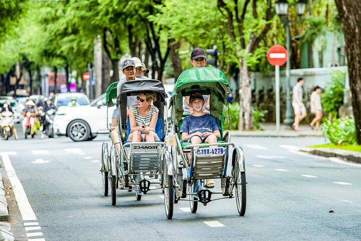 1 - Excursão de um dia pela cidade: Saigon Chinatown, Icones imperdíveis e passeio de bicicleta