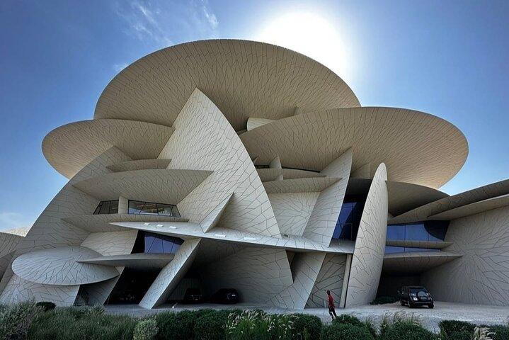 Privérondleiding door de stad met gecertificeerde gids in Doha