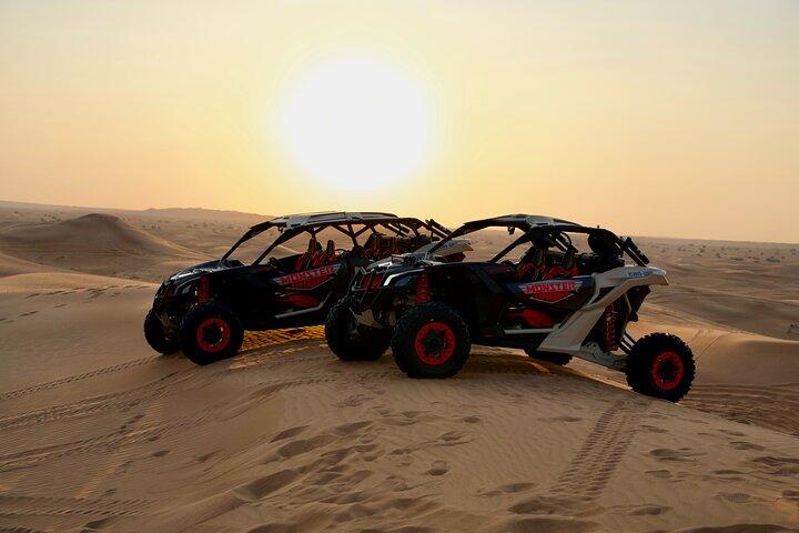 Balade en buggy dune d'une heure sur Can-Am Maverick 1000CC Turbo 4 places