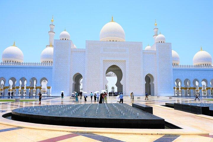 Privat Abu Dhabi sightseeingtur fra Dubai