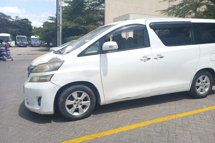 Location de voiture privée avec chauffeur à Nairobi Kenya