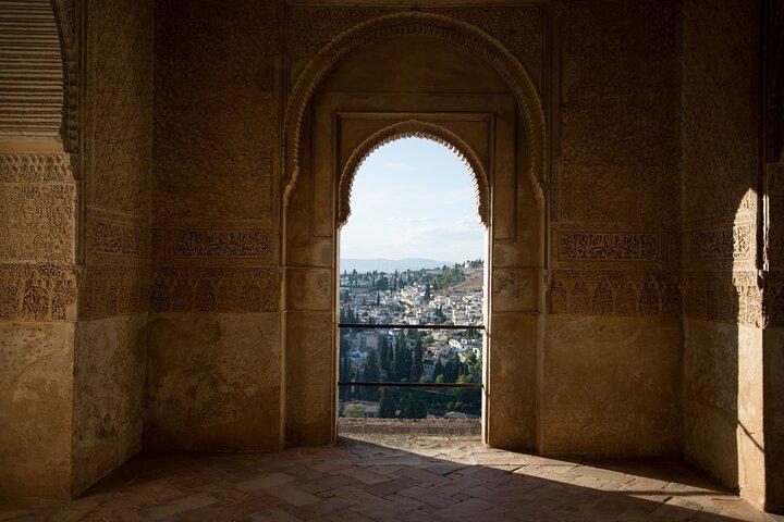Visite privée de jour ou de nuit de l'Alhambra