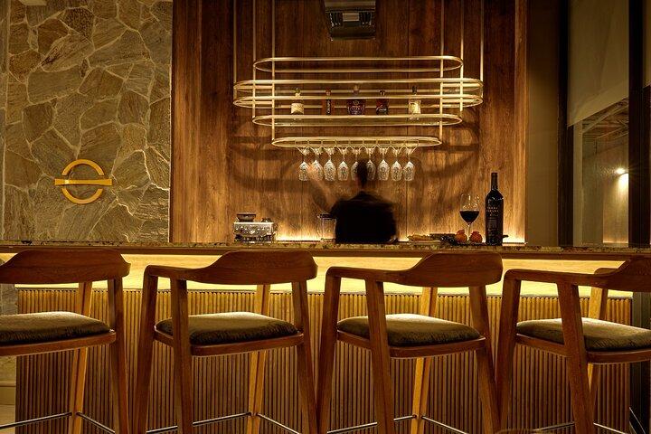 Experiência de Prova de Vinhos com Menu Degustação