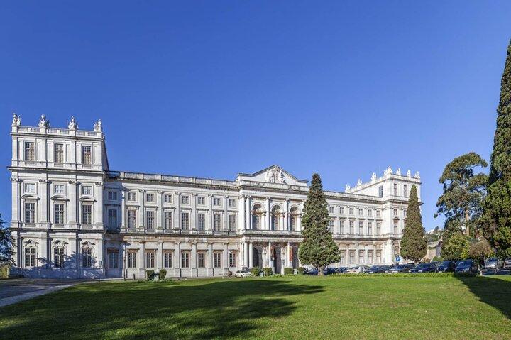 Entrada E al Palacio Nacional de Ajuda con audioguía de Lisboa