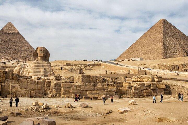 Sharm el-Sheikh ao Cairo com voo (visita guiada privada)
