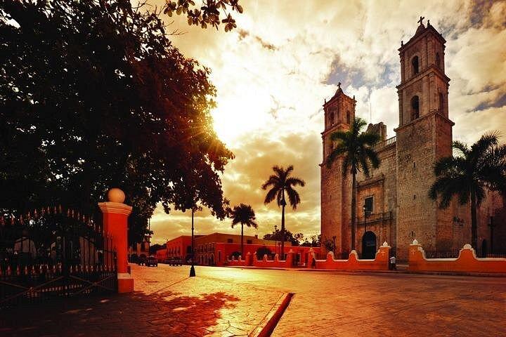 Chichen Itza VIP Mayan Wonder (Full Day Experience)