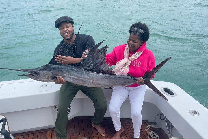 オーシャンスキート射撃付きプライベートチャーター海釣り