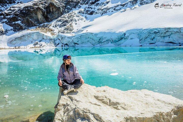 Shared Full Day Tour Charquini Lagoon and Hiking