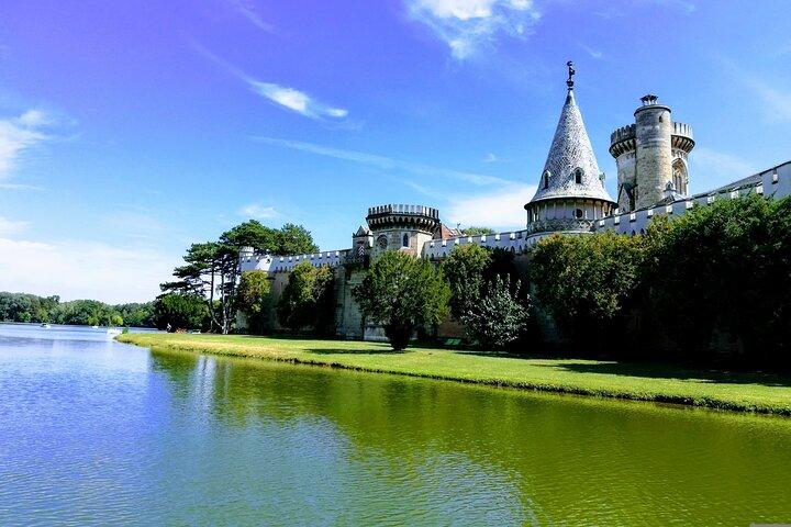 Privat dagstur: Wien til Laxenburg, Bratislava og Kreuzenstein