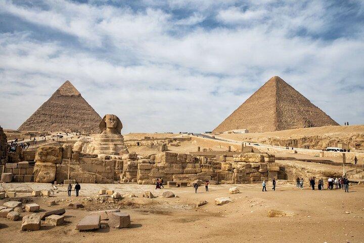 Day Trip to Cairo from Hurghada by Bus with Lunch & Guide