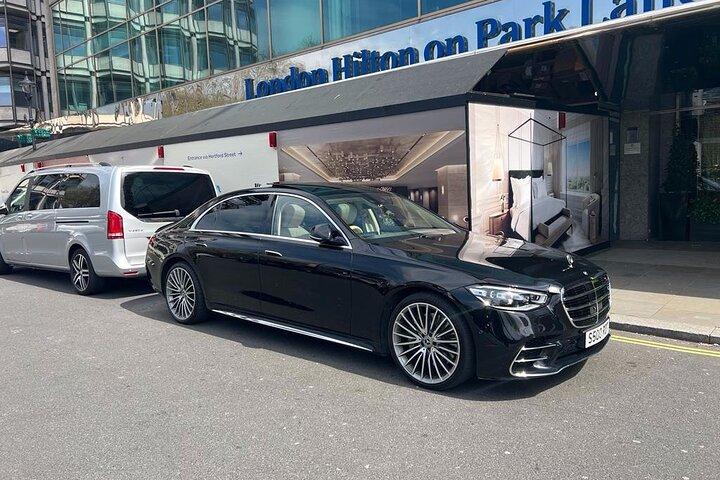 ロンドンからポーツマス クルーズ ターミナルまでのプライベート送迎