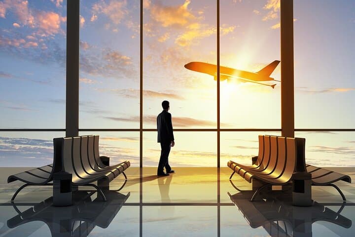 Athens airport private transfer to piraeus port