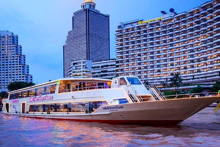 Amazing Sunset Dinner Cruise av Chao Phraya Princess (SHA Plus)