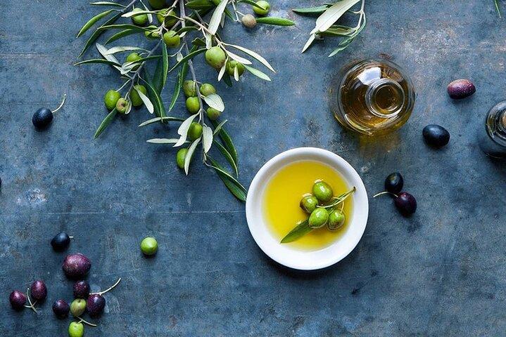 Crete: Olive Oil, Soap, Wine, Raki - Flavorful Culinary Journey