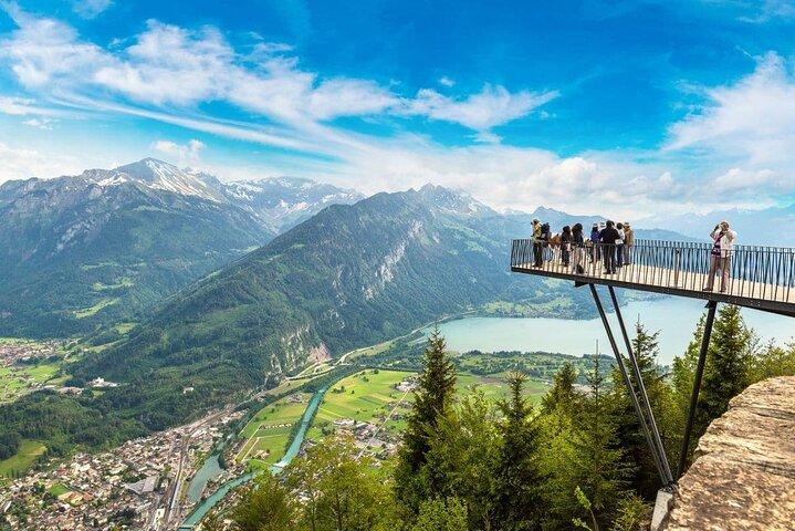 Visite privée d'une journée complète de Zurich à la Jungfrau et Interlaken