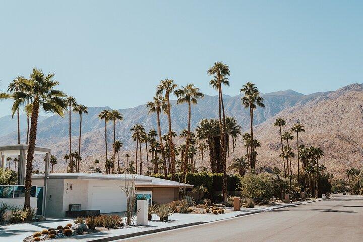 Legends & Icons Tour of Palm Springs