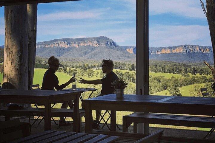 Blue Mountains Private and Customizable Hike from Sydney