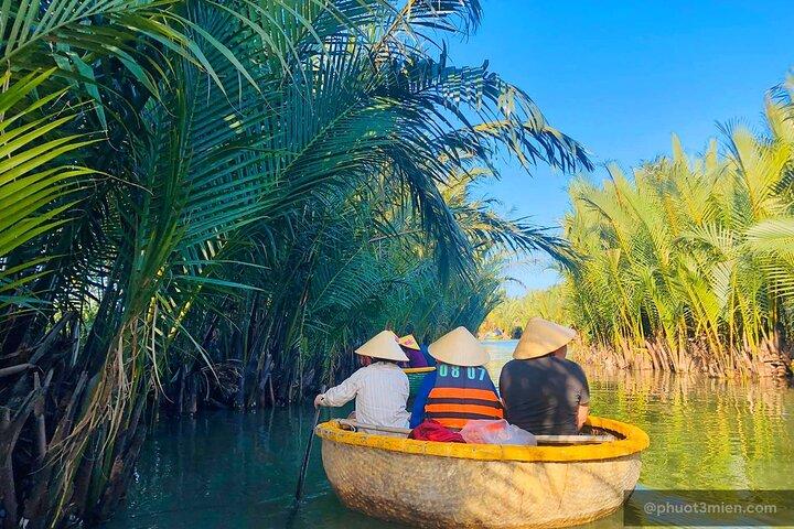 Hoi an Coconut Boat & Hoi an Ancient Town From Da nang or Hoi an