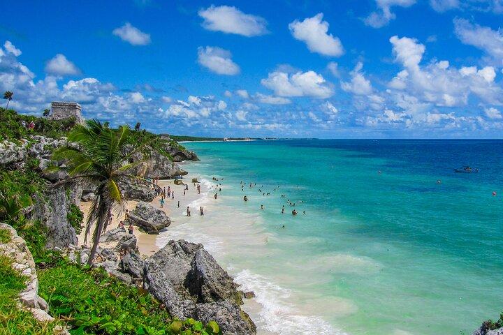 Tour de día completo para grupos pequeños a las ruinas de Tulum Cobá y al cenote con almuerzo