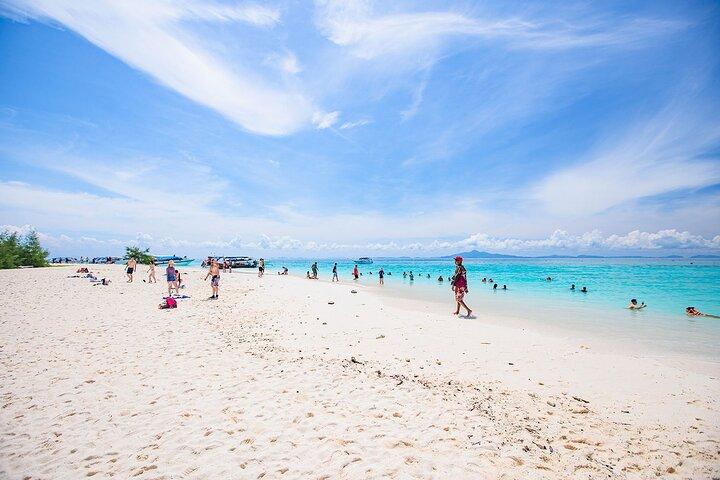 Excursão de lancha particular em Phi Phi e Bamboo Island saindo de Phuket