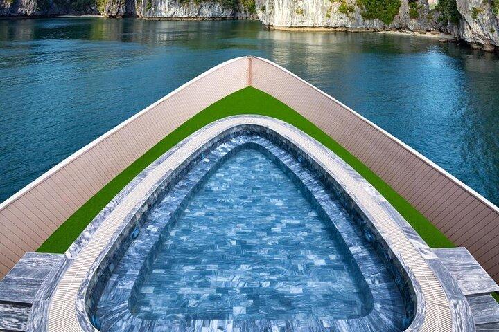 Doris/Dora 5-stjernet krydstogt 2 dage 1 nat (Ha Long Bay + Lan Ha Bay)