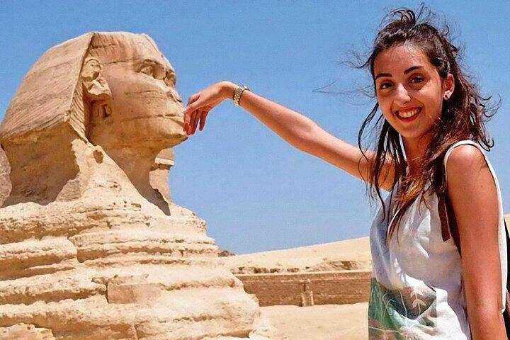 Visite privée des pyramides de Gizeh, du Sphinx + déjeuner et balade à dos de chameau